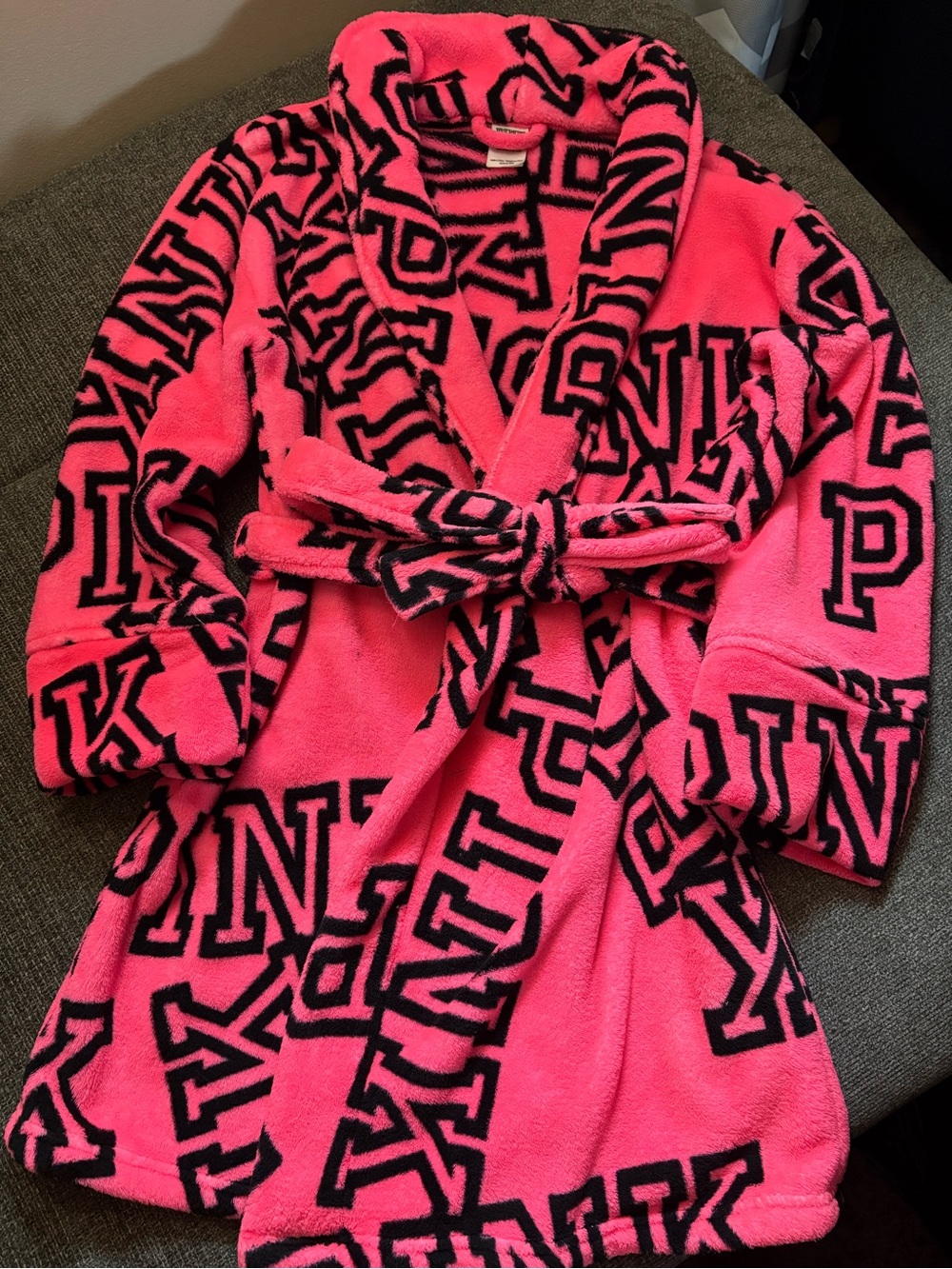 PINK Victoria's Secret Hot Pink and Black Logo Plush Robe